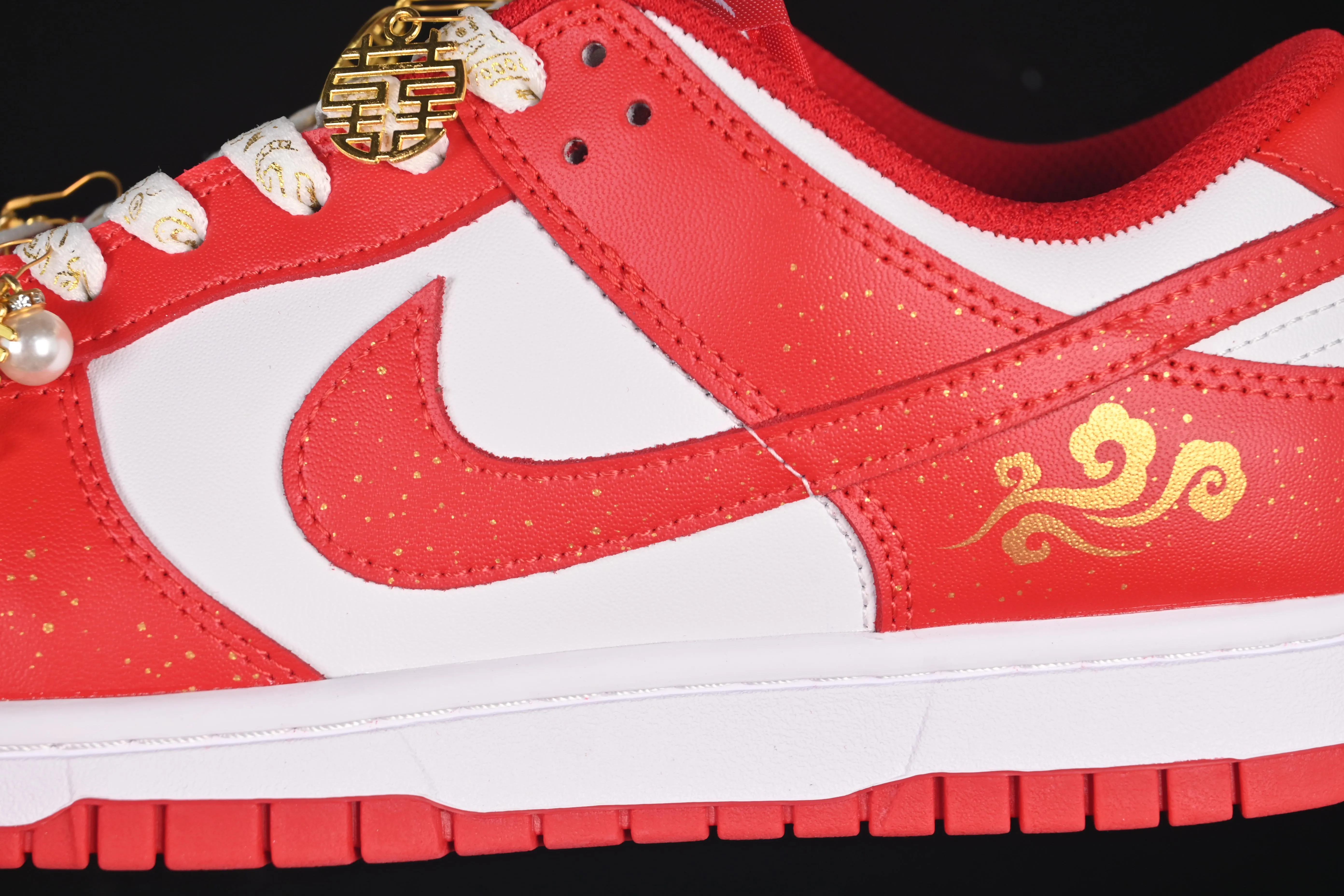 All categories Nk SB Dunk Series Nk SB Dunk Low High-end customized low-top sneakers Nike SB Dunk Low "Just Do it" Anniversary wedding Anniversary high-end customized low-top casual sneakers FB9109-119